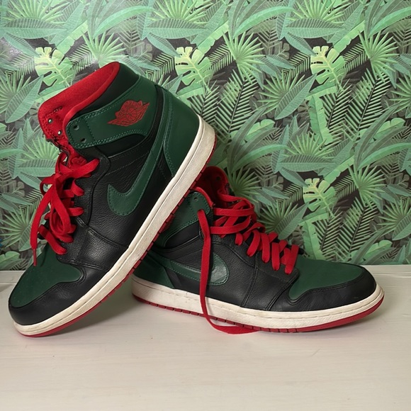 Jordan 1 “Gucci Green” retro size 10.5🟢🔴⚫️ - Picture 1 of 10
